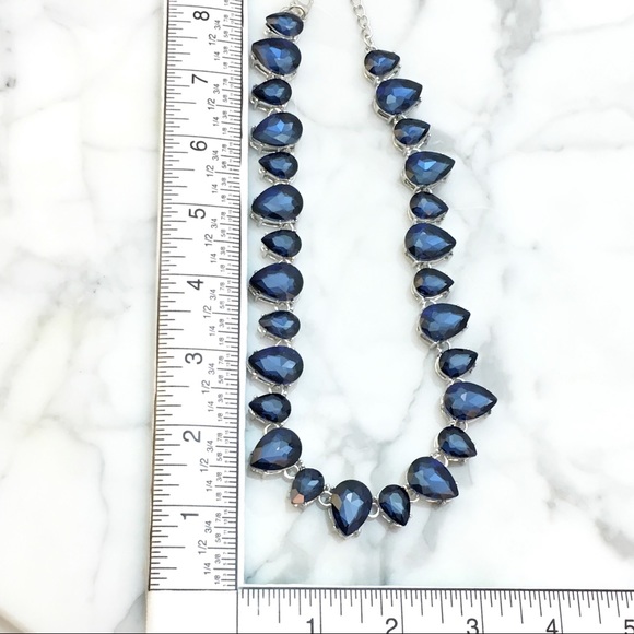 Elegant Navy Blue Crystal Statement Necklace  y1 - Picture 7 of 7